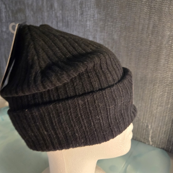 Montreal Canadiens NHL Beanie Mens Official Adult  Unisex Triple Black - Picture 7 of 9